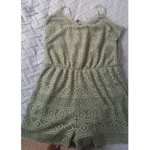 Final sale Romper